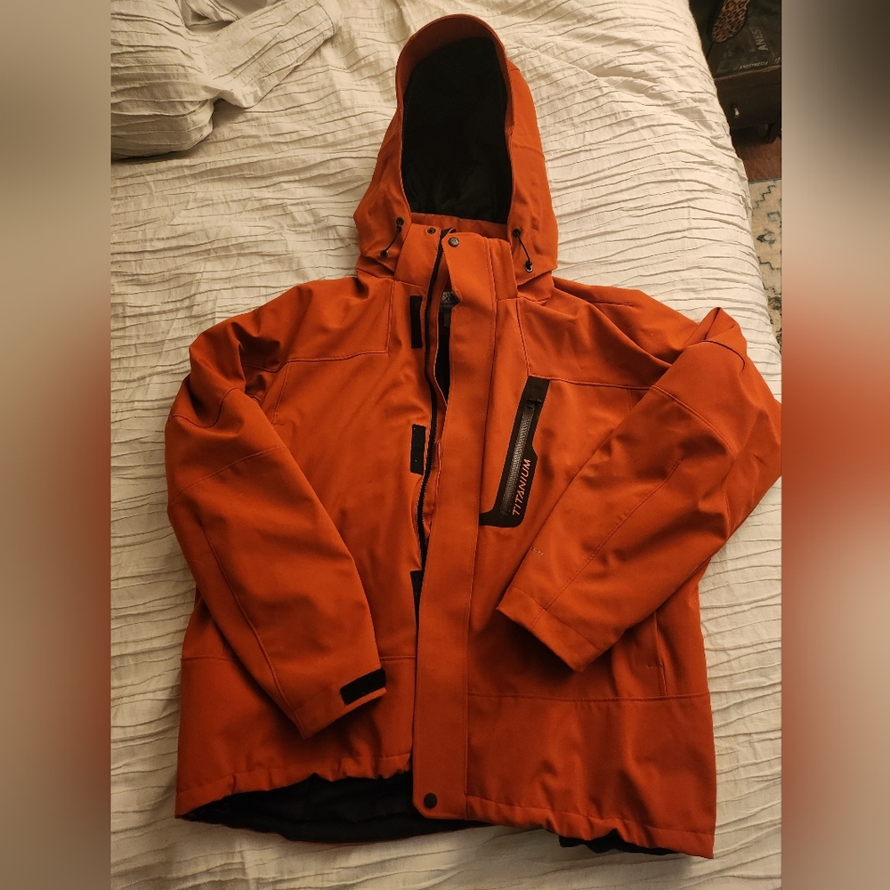Columbia sportswear titanium insulated winter ski jacket men's XL
